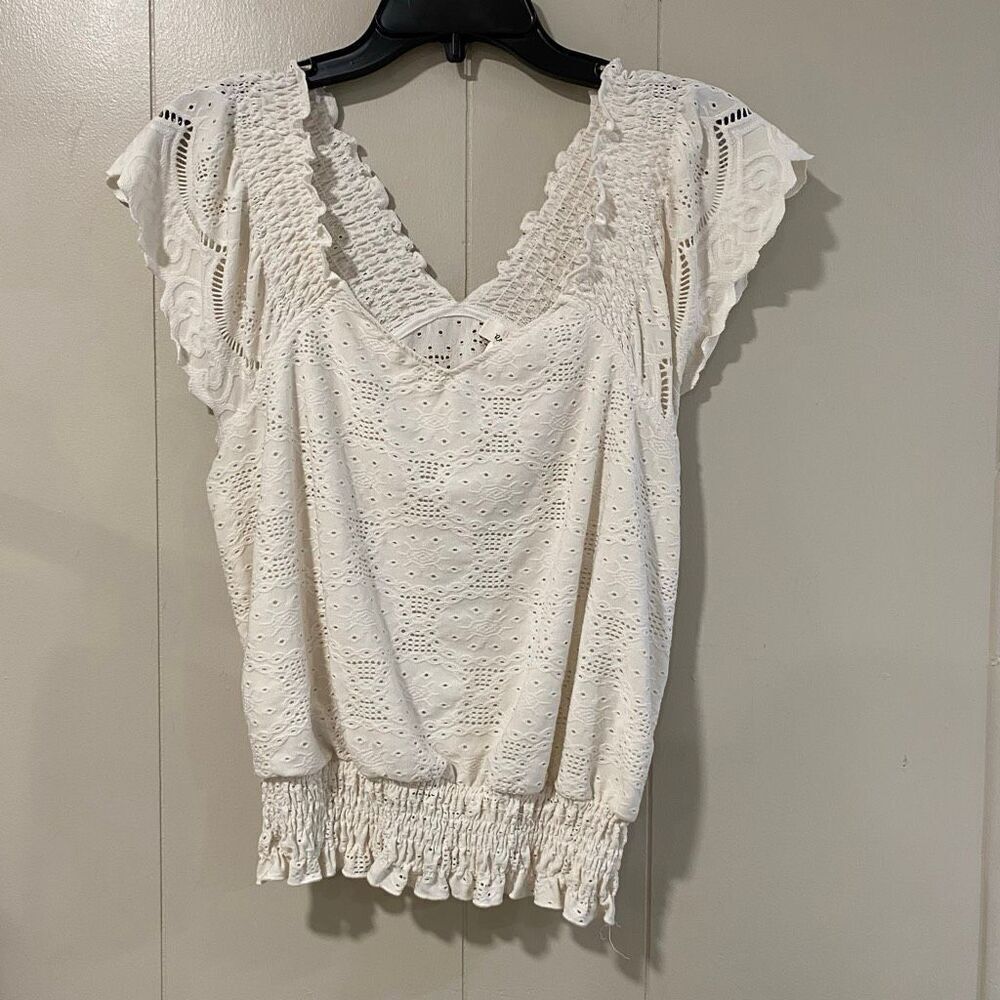 Urban Romantics White Eyelet Lace Blouse Women’s Large Boho V-Neck Flutter Sleev